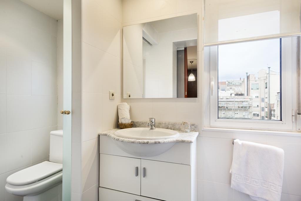 Habitat Apartments Ava 2 Barcelona Ngoại thất bức ảnh